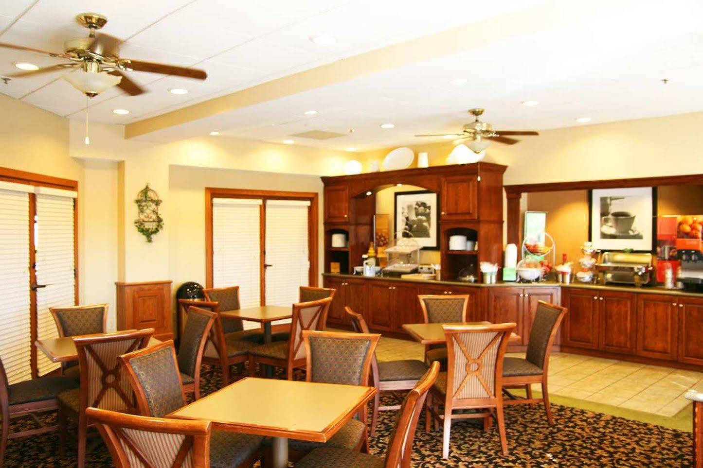 Hampton Inn Tuscaloosa-University Restaurant photo